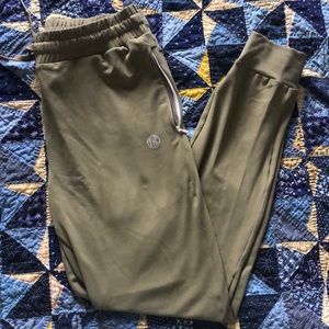 TYC Til you collapse premium track joggers size M
